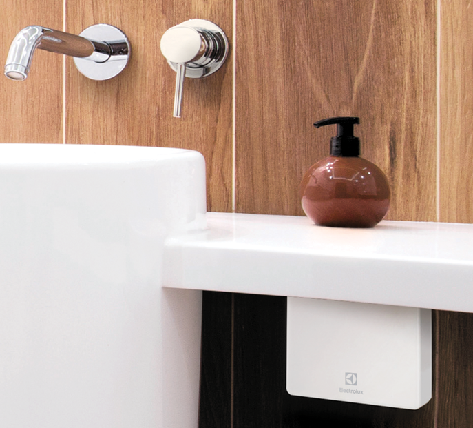 Electrolux AQUATRONIC Electrolux AQUATRONIC: тепло на кончиках пальцев